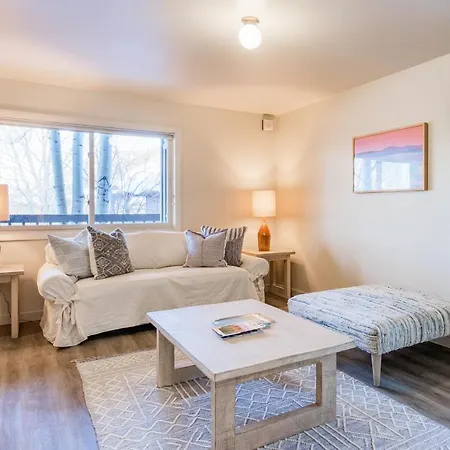 Apartamento 2401 Pitchfork